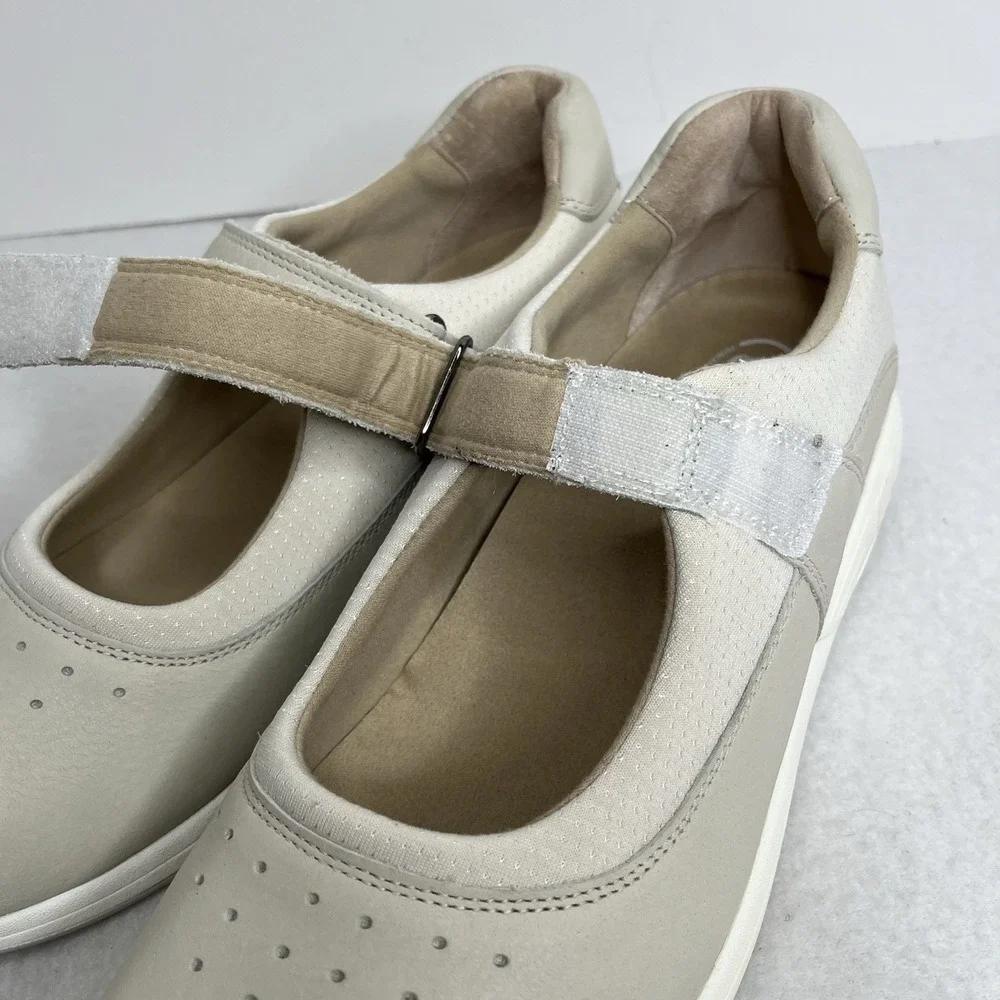 DREW ivory leather